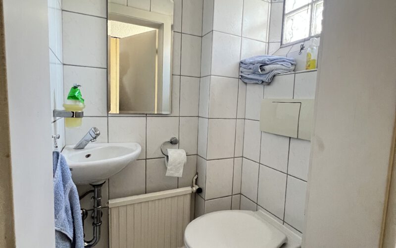 Gäste-WC EG