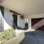 Hauseingang, Garage