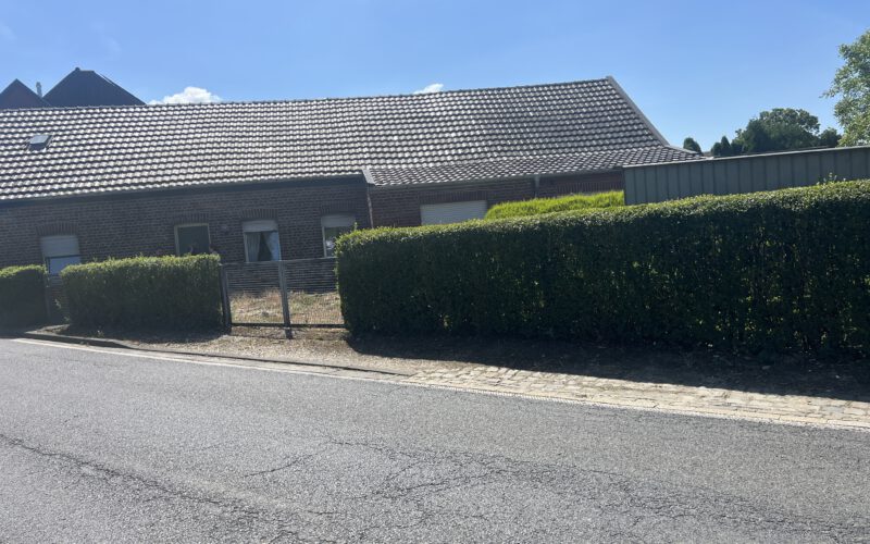 Straßenansicht
