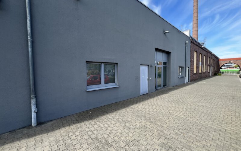 Rückansicht - Eingang Werkstatt