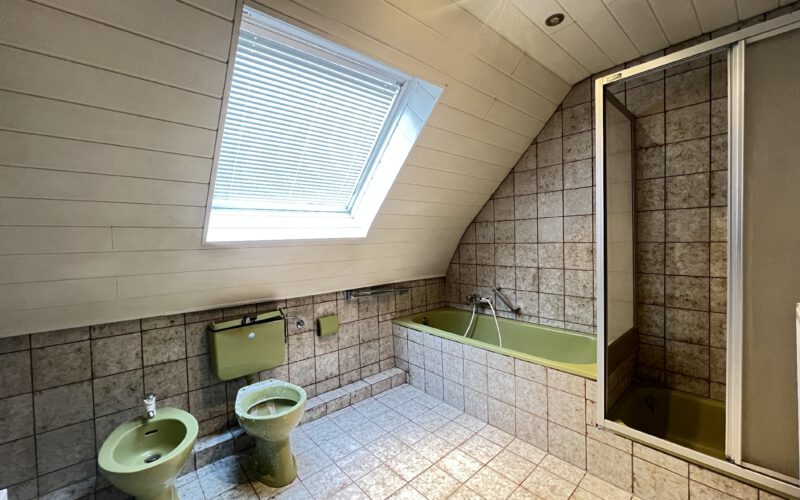 Wannen- und Duschbad OG