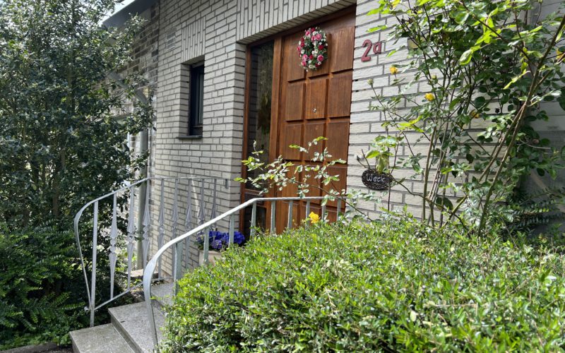 Hauseingang (Bild aus 2023)