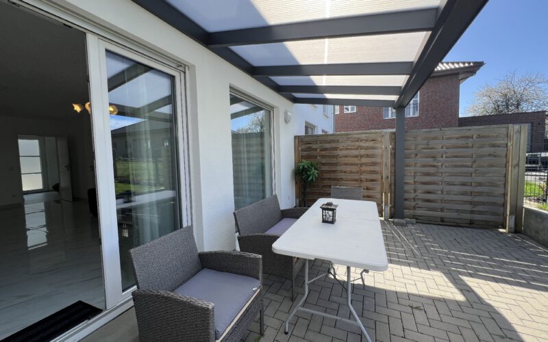 Überdachte Terrasse