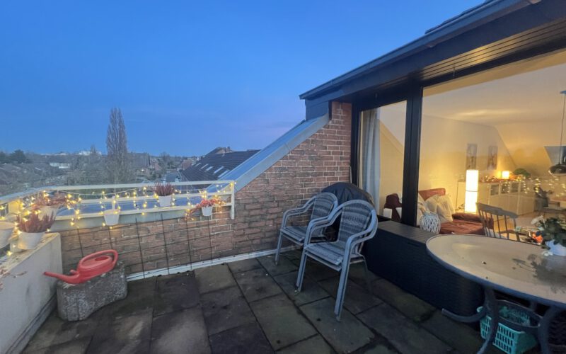 Dachterrasse DG links