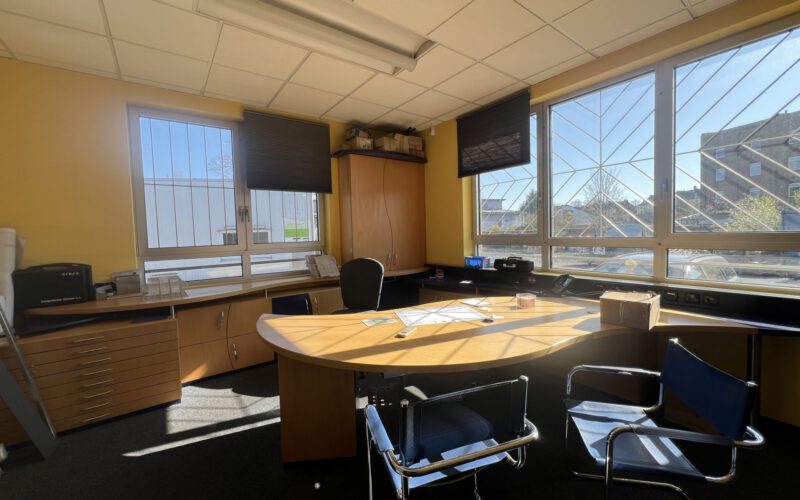 Halle 2 - Büro- und Sozialräume